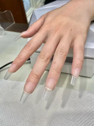 ネイル NAILSTUDIO401所属・ジェルチップ長さだし 専門ネイルサロンのネイルデザイン