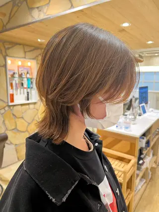 ショート 渋谷ハイトーン/ デザインカラー阿部のヘアスタイル