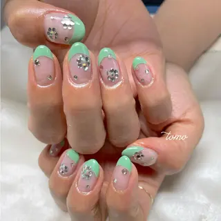 ネイル nailist TOMOのネイルデザイン