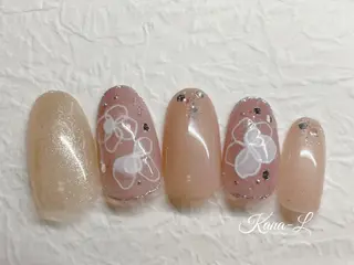 カラー ネイル 芦辺 香奈のネイルデザイン