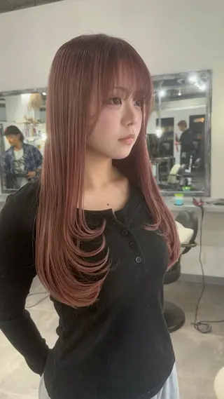 ロング カラー 篠崎 佑季のヘアスタイル