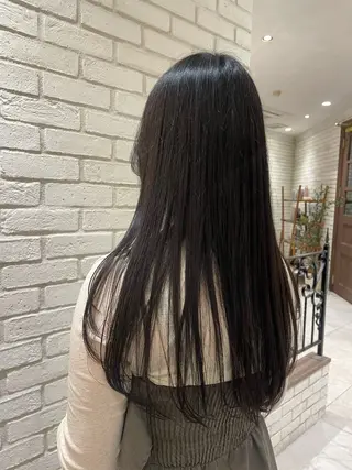 ロング シモカワ マシロのヘアスタイル