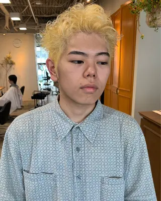 ショート カラー メンズ グランジヘア 無造作ヘアHYUGAのヘアスタイル