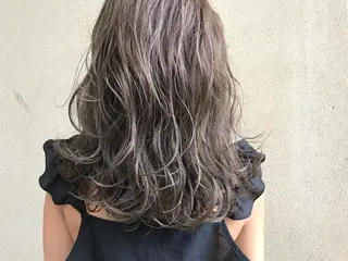 セミロング カラーリスト菅野 竜矢🌈のヘアスタイル