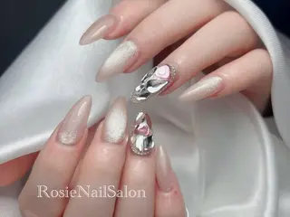 ネイル Rosie Nail サロン南越谷のネイルデザイン