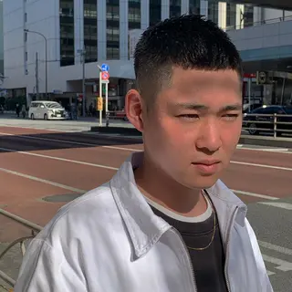 ショート メンズ カット無料 今野卓杜のヘアスタイル