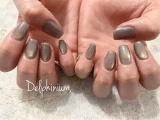 ネイル 岡本 友恵のネイルデザイン