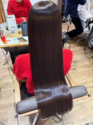 ロング 新宿三丁目 Miyukiのヘアスタイル