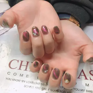 ネイル Guarendo錦糸町店所属・ガレンドウ 白澤 愛子のネイルデザイン