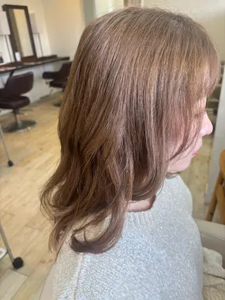 ロング カラー ルプラボウ 石黒よう子のヘアスタイル