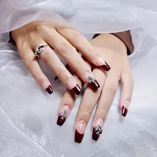 ネイル 🤎Yun nail salon🤎のネイルデザイン