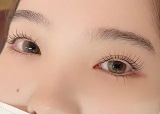 マツエク・マツパ Becky lash京都四条河原町店所属・Lazliy /烏丸/RISA🎀のマツエク・マツパデザイン