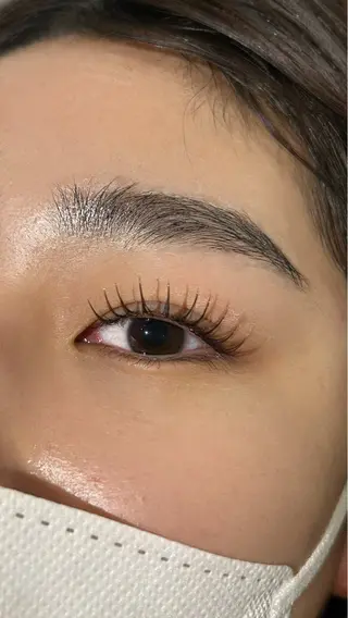 マツエク・マツパ 板垣 まいのネイルデザイン