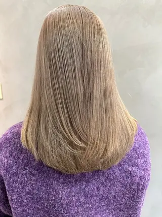 ミディアム カラー a-o横浜所属・色落ちまでキレイに！ ！女性サロンのヘアスタイル