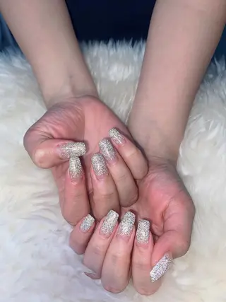 セミロング 💜MIYA nail川崎店のネイルデザイン