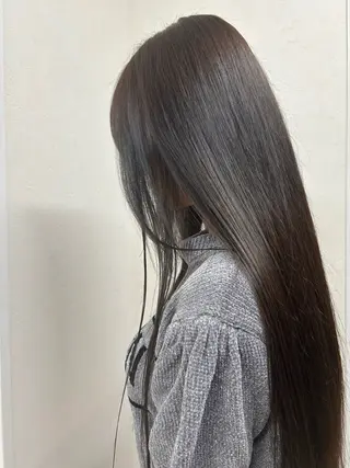 ロング カットカラー募集中✨ 加藤りり菜のヘアスタイル