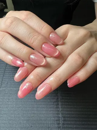 ネイル Emiネイルサロン＆スクール所属・Yui ゆいのネイルデザイン