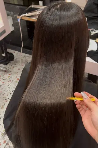 ロング 𝑺𝑨𝑨𝒀𝑨 色気ワンホンHairのヘアスタイル