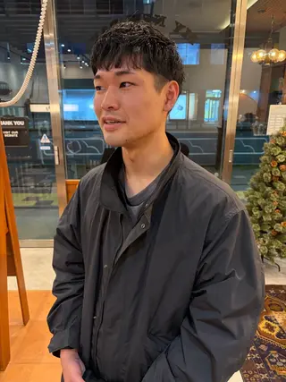 ショート SASAnagano 岩下サードゥのヘアスタイル