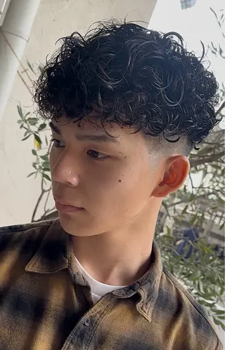 パーマ メンズ 年間2000名担当◎ パーマ職人/仲原佑樹のヘアスタイル