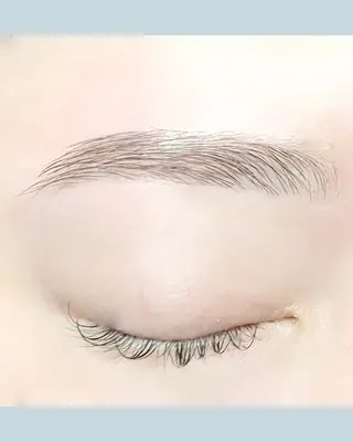 アイブロウ LUCIA ルチアの眉毛・アイブロウイメージ