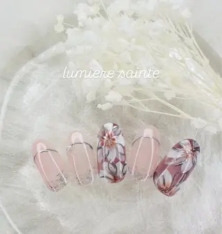 ネイル lumière saintenailのネイルデザイン
