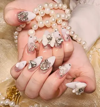 ネイル 伊原 羽美のネイルデザイン