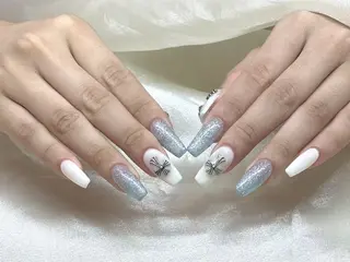 ネイル CHERIR Emiのネイルデザイン