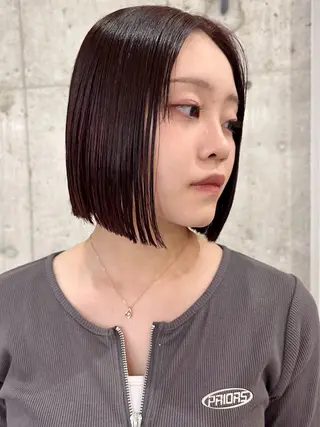 ショート 切りっぱなしボブ/ デザインカラー店長のヘアスタイル