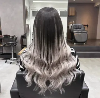 ロング SAKI🫧NEXT 池袋/韓国風カラー✨のヘアスタイル