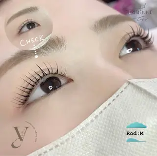 マツエク・マツパ 𝐧𝐞𝐨𝐧新宿 ❤️𝐀𝐲𝐚のマツエク・マツパデザイン