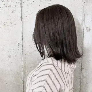 ミディアム カラー 二宮 早智子のヘアスタイル