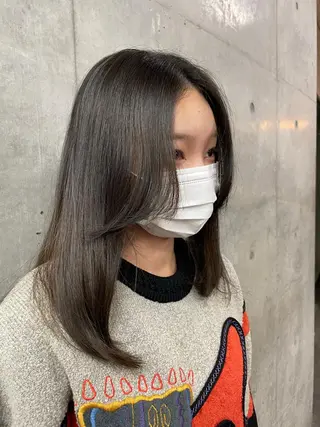 ミディアム カラー assort 🦋 Akari🦋🦋のヘアスタイル