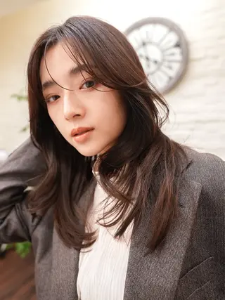 セミロング パーマ gite カワムラナオキのヘアスタイル