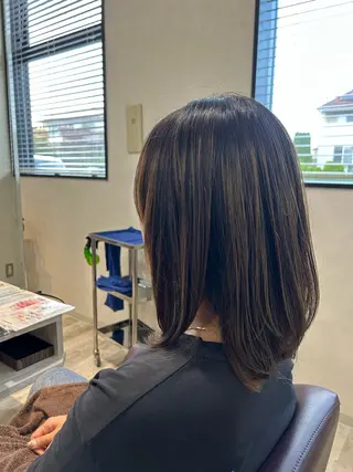 ミディアム Breath by first 富谷【ブレス バイ ファースト 富谷】所属・田口 舞衣のヘアスタイル