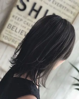 ミディアム カラー Earth 土気🧸🫧亀田ゆらのヘアスタイル