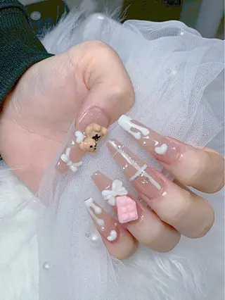 ネイル Mio_ Noiranailのネイルデザイン