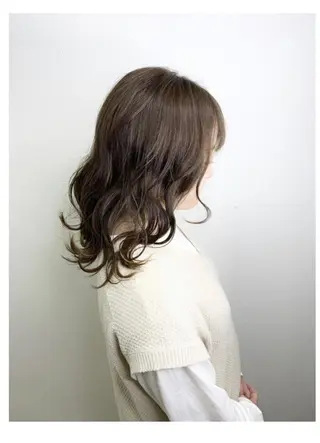 セミロング （ayame） minoruのヘアスタイル