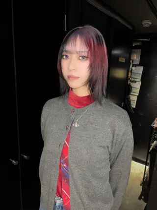 ミディアム カラー bAteAu ブリーチ/エクステのヘアスタイル