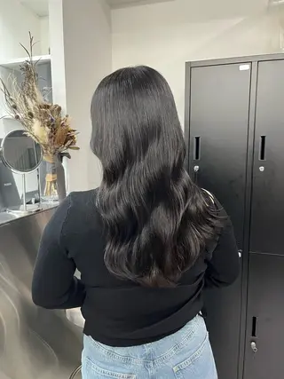 カラー 志垣 真衣のヘアスタイル