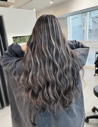 ロング カラー ROBIN所属・指名数No.1 /NAOYAのヘアスタイル