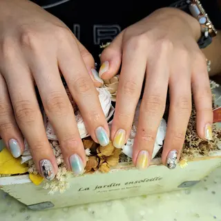 ネイル HAYASHI  Nのネイルデザイン