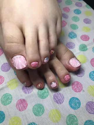 ネイル みんなの店所属・仲谷 つかさのエステ・リラクイメージ