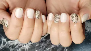 ショート ネイル クロキ 。のネイルデザイン