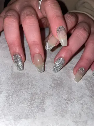 ネイル Ami 🦥のネイルデザイン