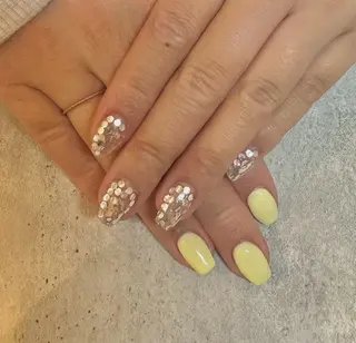 ネイル ひらい さなのネイルデザイン