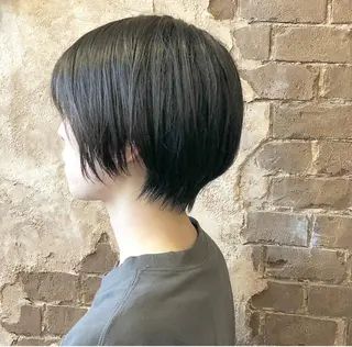 ショート ブリーチ、パーマ 西部笑のヘアスタイル