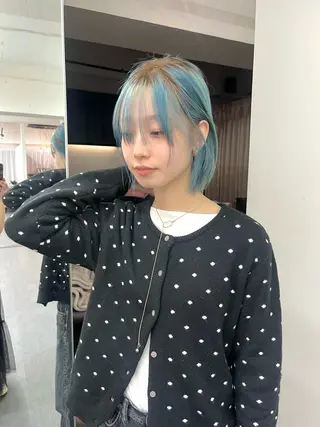 ミディアム HERMITAGE所属・川崎 萌のヘアスタイル