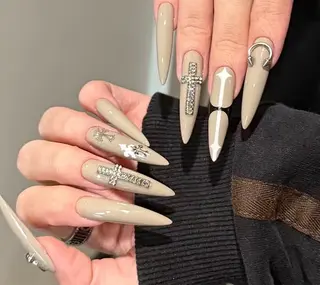 ネイル 🍑 momo_nailのネイルデザイン