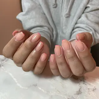 ネイル Ami 🦥のネイルデザイン